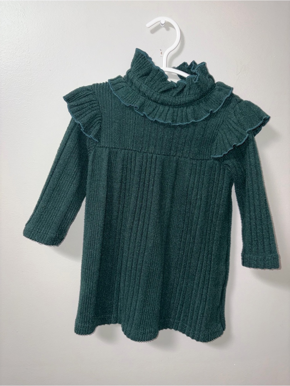 Unbranded Green Ribbed Mock Ruffle Neck Long Sleeve Dress Festive Size 80 9-12M?